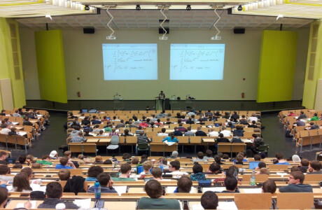 voller Hörsaal